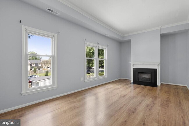 Building Photo - 9130 Bobwhite Cir