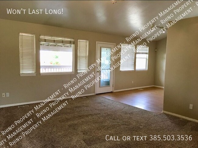 Building Photo - 3 Bed/2 Bath Upper Level Duplex in Layton