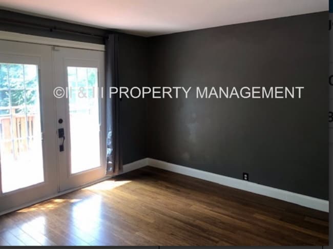 Building Photo - 59 W 97th St