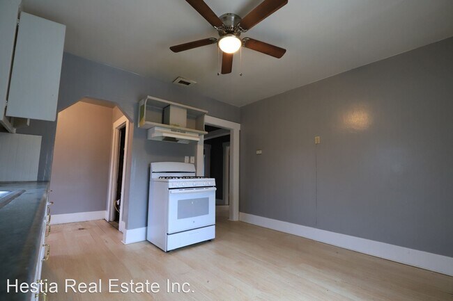 Building Photo - 1307 Peach Ct