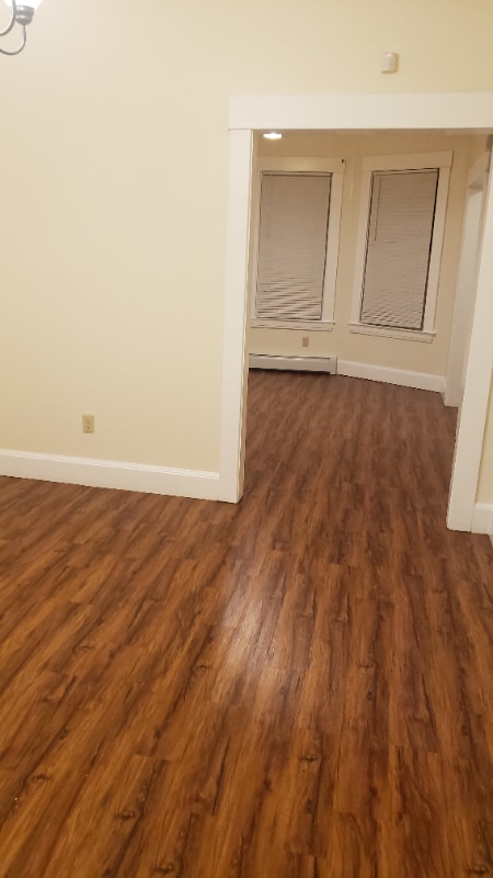 Building Photo - 753 Winchester Ave