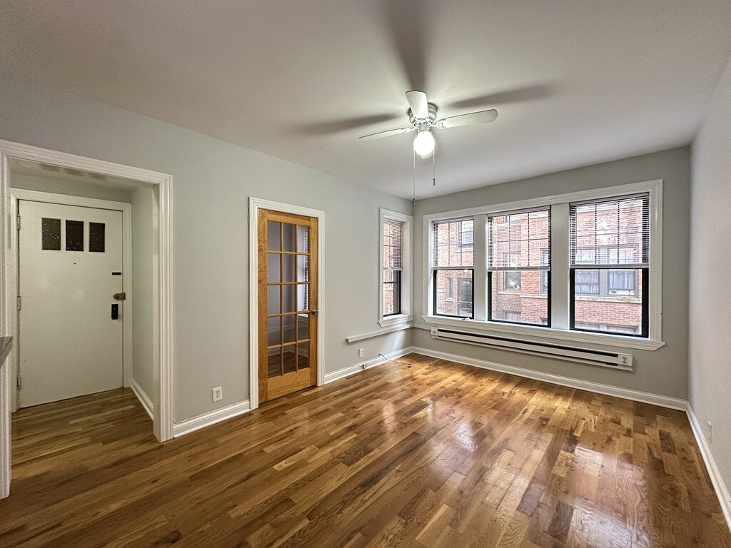 Building Photo - 4329 N Wolcott