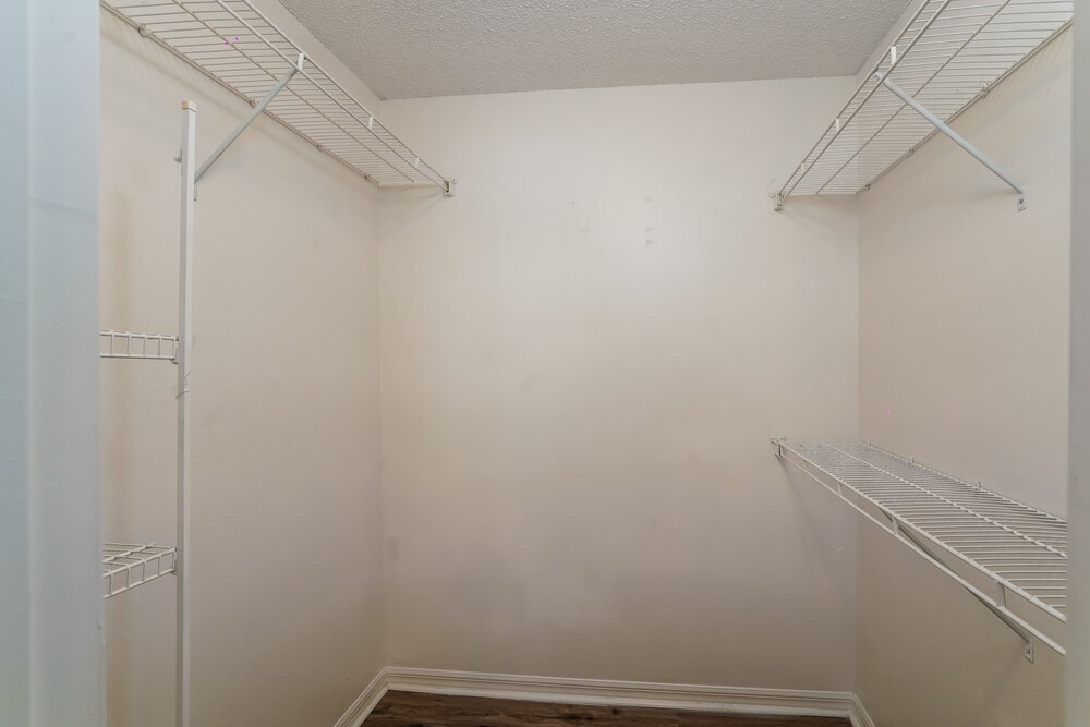 Building Photo - 5 Sequoia Way