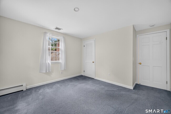 Building Photo - 68 Otter Cove Dr