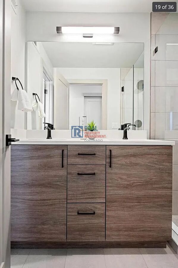 Building Photo - 405 Harrison St