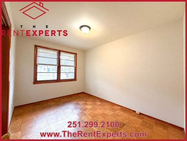 Building Photo - 5301 S David Langan Dr