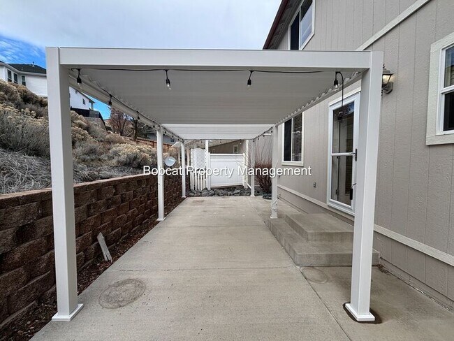 Building Photo - 1320 Thompson St