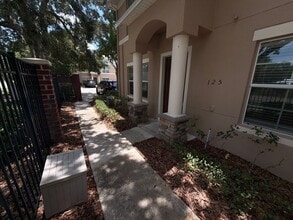 Building Photo - 125 Bel Fiore Cove