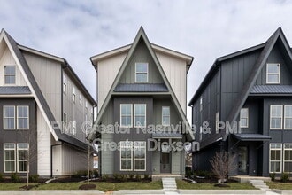 Building Photo - 537 Midnight Wy