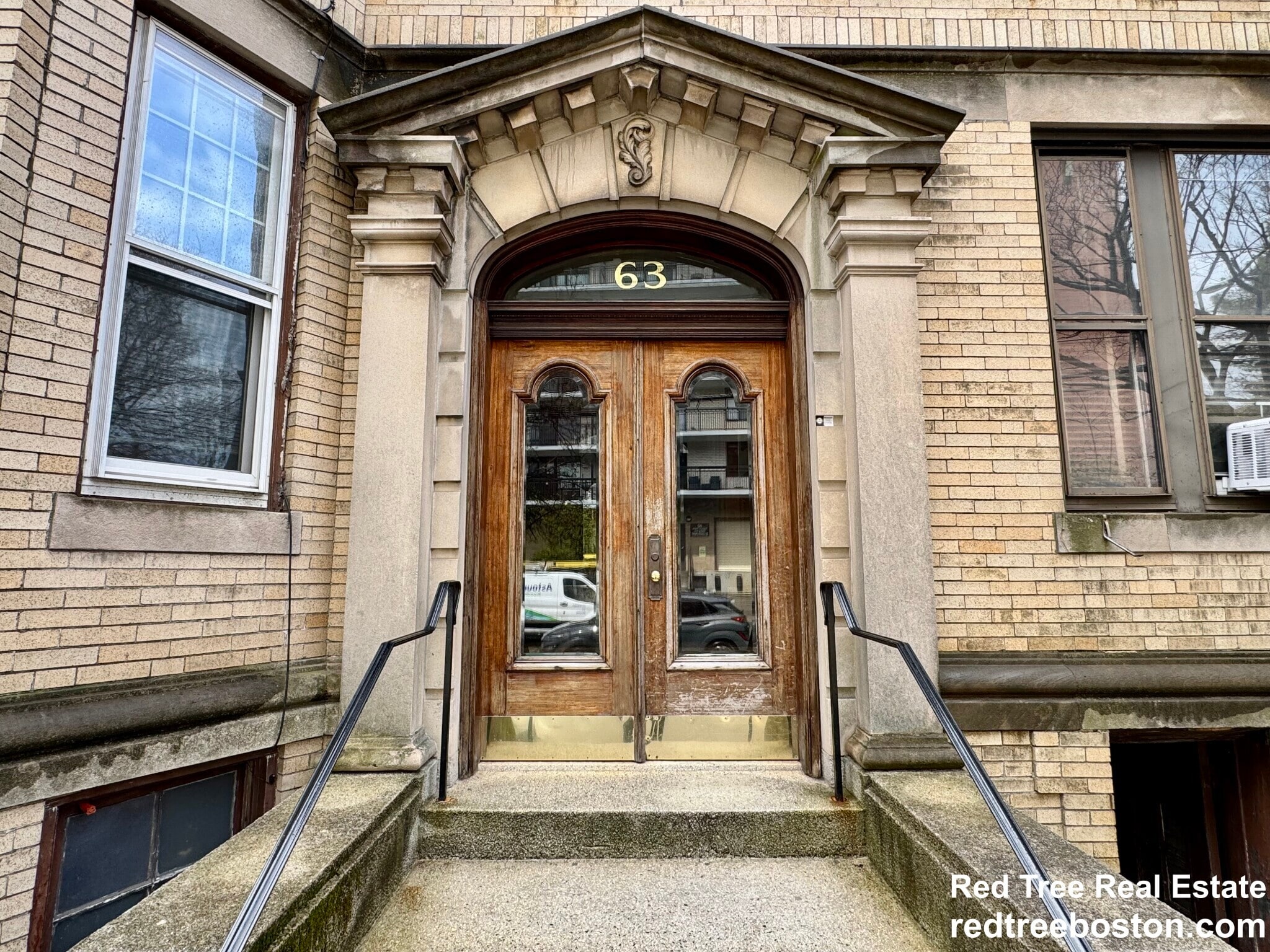Building Photo - 63 Longwood Ave