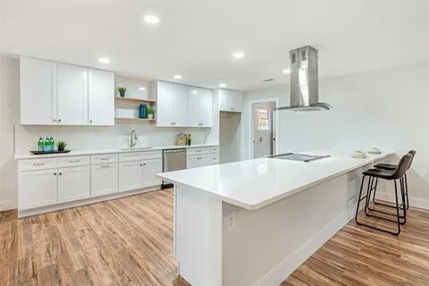 Building Photo - 1702 Bristol Ct N