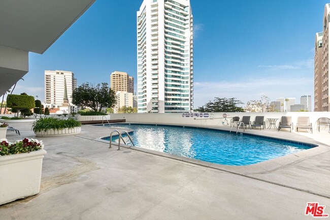 Building Photo - 10501 Wilshire Blvd