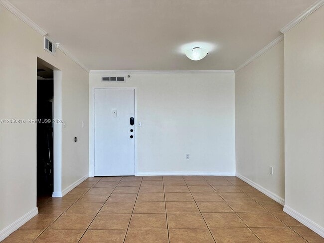Building Photo - 2780 NE 183rd St