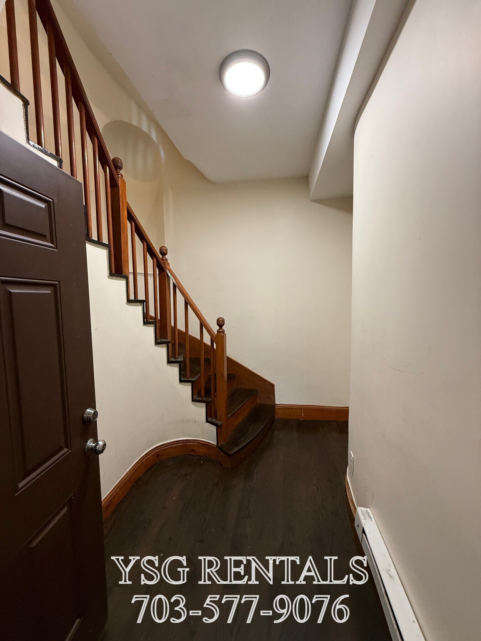 Building Photo - 17 Lambert Ave