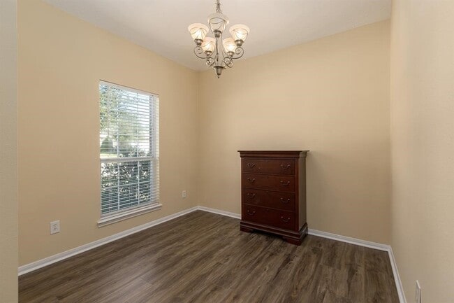Building Photo - 27523 Rebecca Field Ln