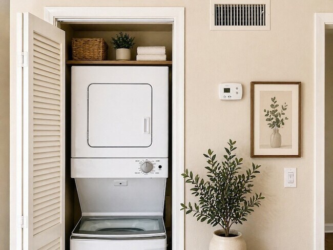 Building Photo - 17202 Imperial Valley Dr