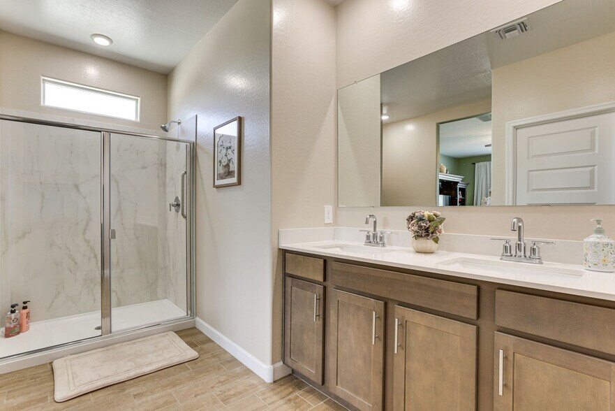 Building Photo - 48301 N Saipan Rd