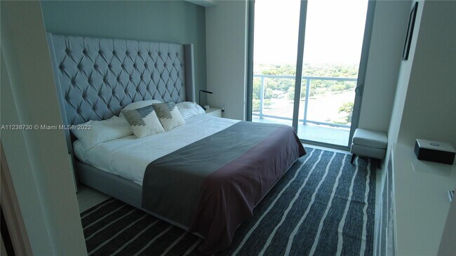 Building Photo - 3900 Biscayne Blvd