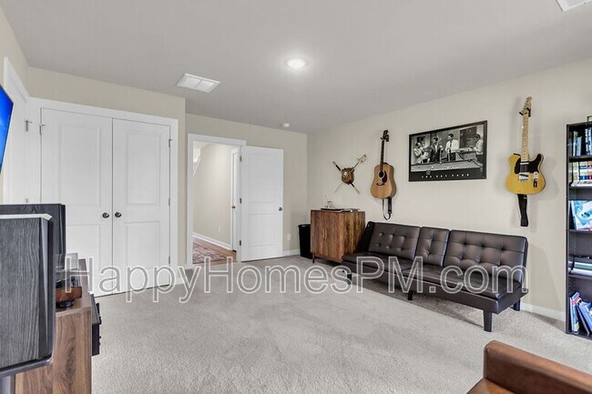 Building Photo - 1041 Old Cypress Run