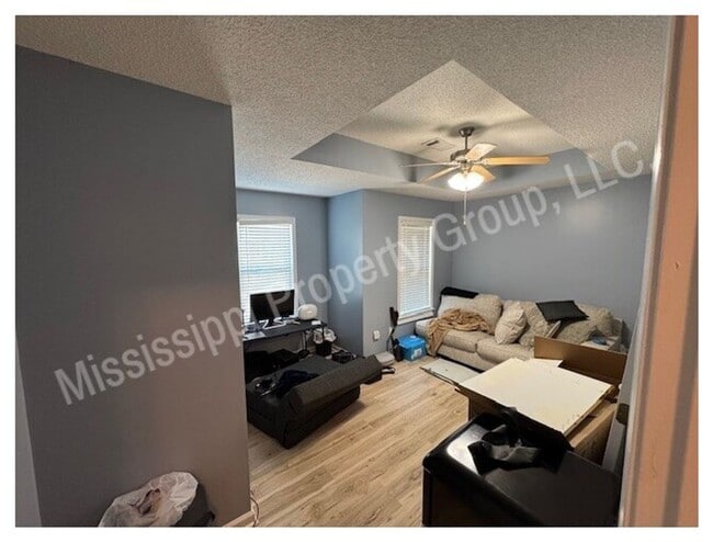 Building Photo - 2BR/2.5BA FOR RENT