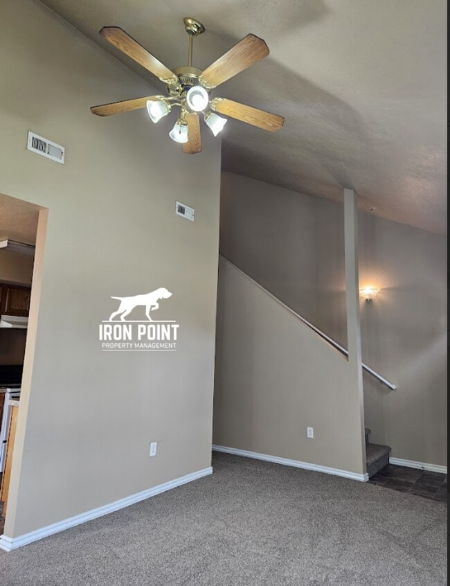 Building Photo - ELD4013