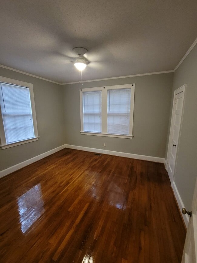 Building Photo - 202 South Harden Street