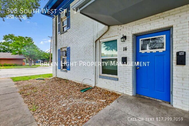 Building Photo - 308 South West St-14