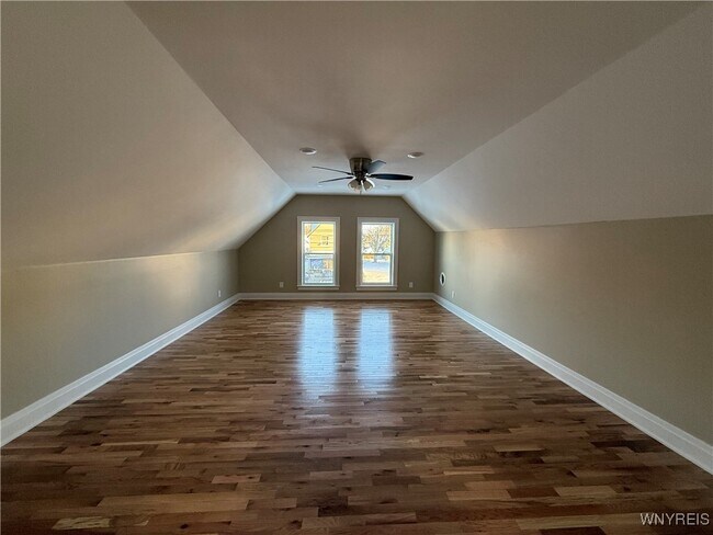 Building Photo - 336 Germania St