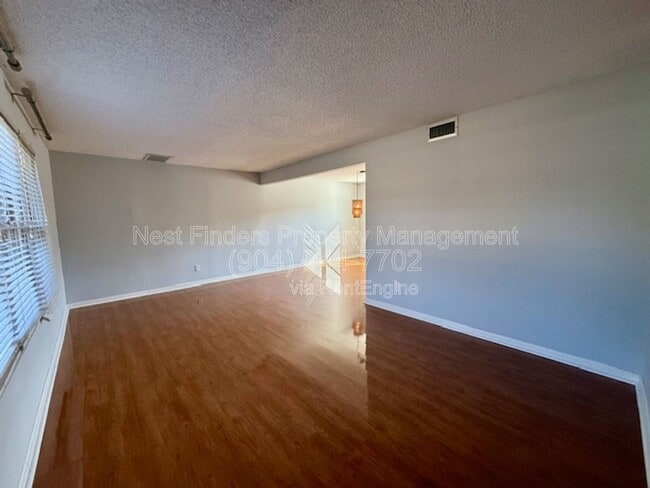 Building Photo - 3318 Cormorant Dr