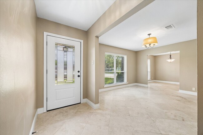 Building Photo - 12322 Nova Ct