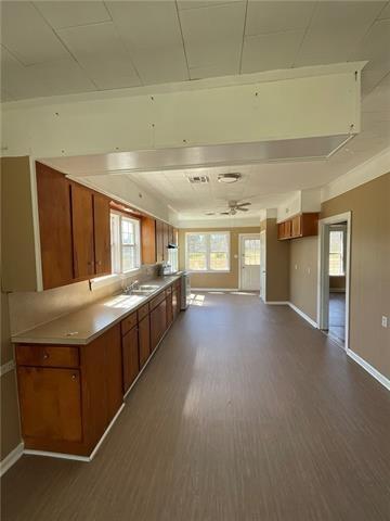 Building Photo - 13063 Hendry Rd