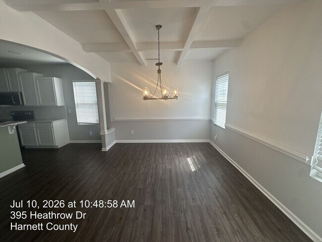 Building Photo - 394 Heathrow Drive