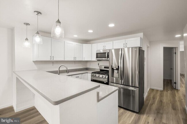 Building Photo - 1633 Germantown Ave