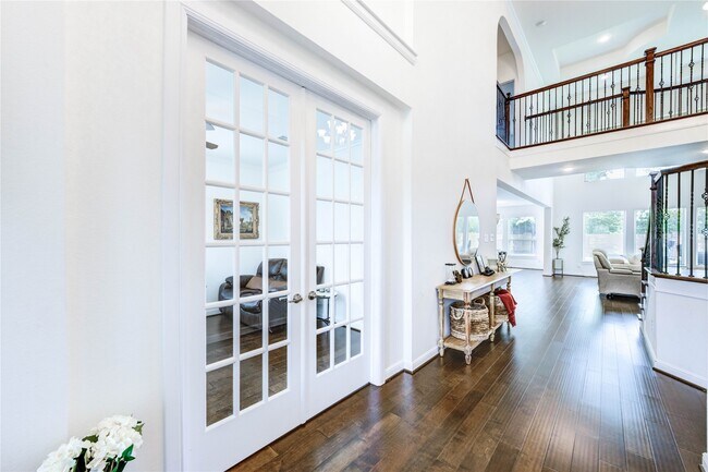 Building Photo - 4055 Woodland Meadow Dr