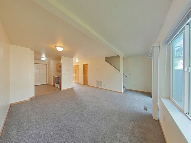 Building Photo - 2460 Wheeler Dr