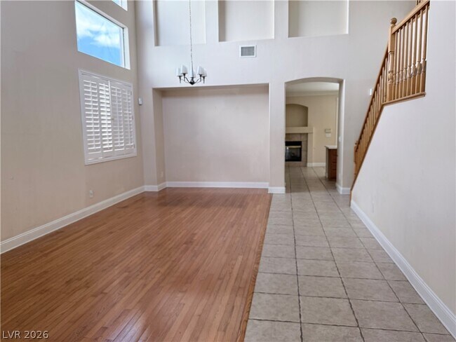 Building Photo - 608 Bianca Bay St