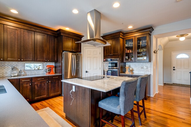 Building Photo - 5613 Bridlespur Ridge Pl