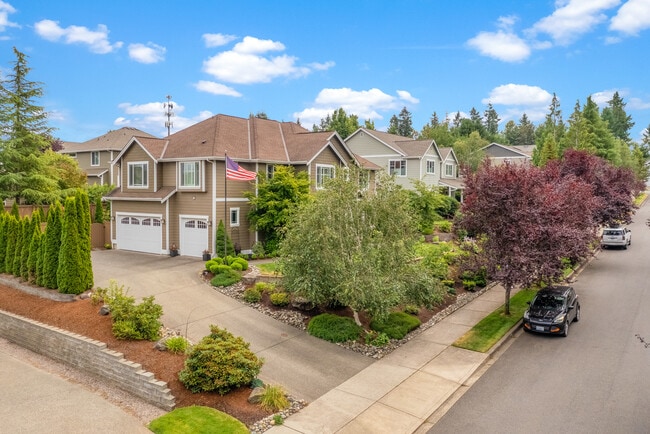 Building Photo - 11311 66th Ave