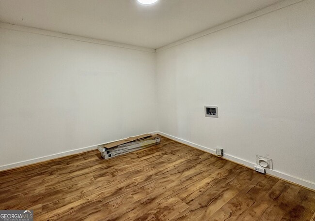 Building Photo - 117 Laura Ln