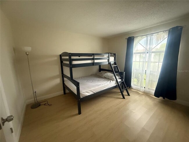 Building Photo - 5240 Lonesome Dove Dr
