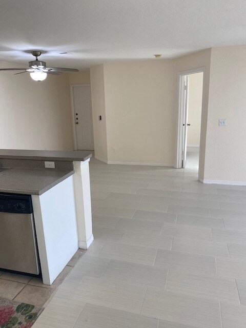 Building Photo - 7618 Pissarro Dr