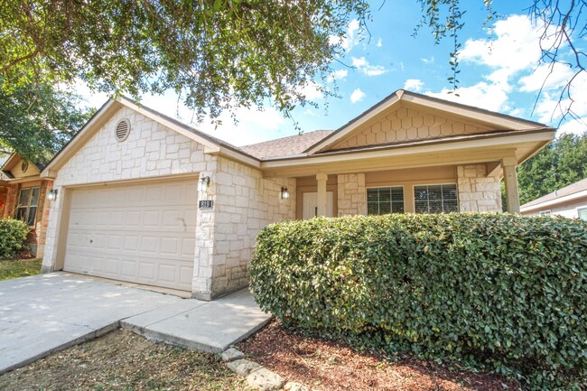 Building Photo - 819 Rodeo Ranch