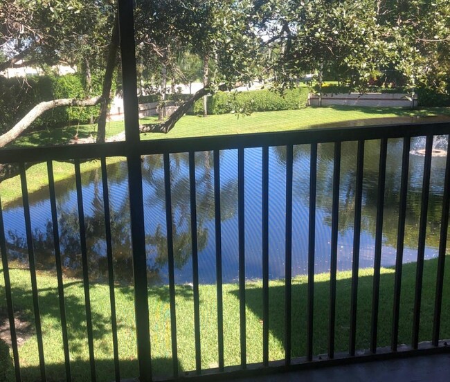 Building Photo - 15701 W Waterside Cir