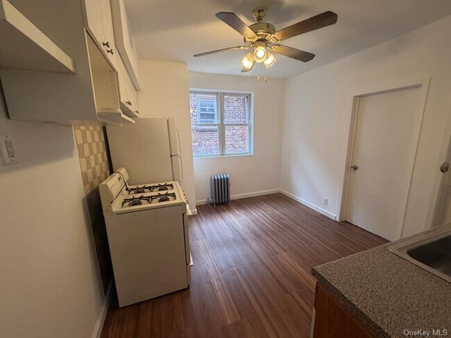 Building Photo - 57-66 63rd St