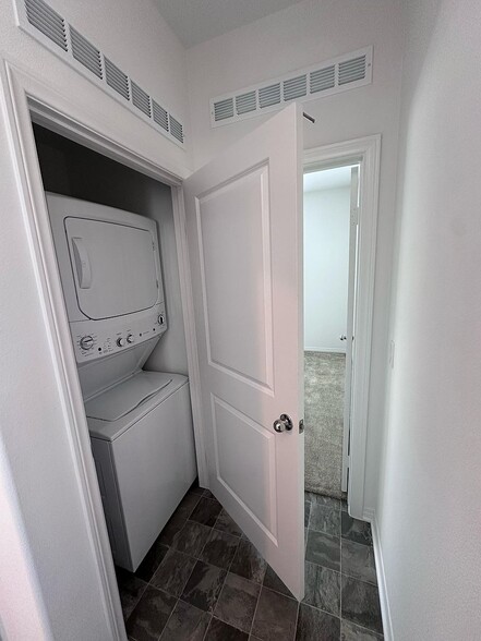 Building Photo - 30272 Truckee Cir