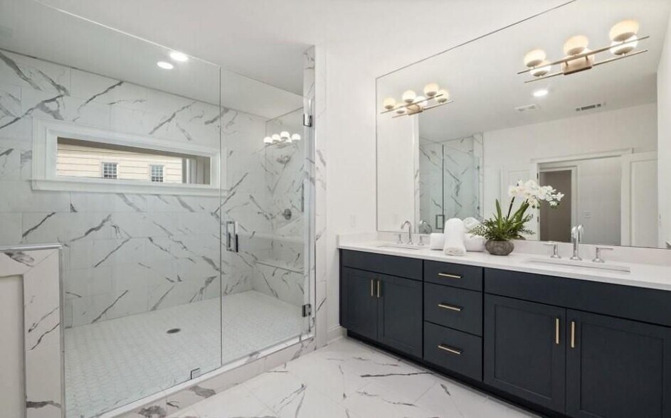 Building Photo - 3667 Peachtree Rd