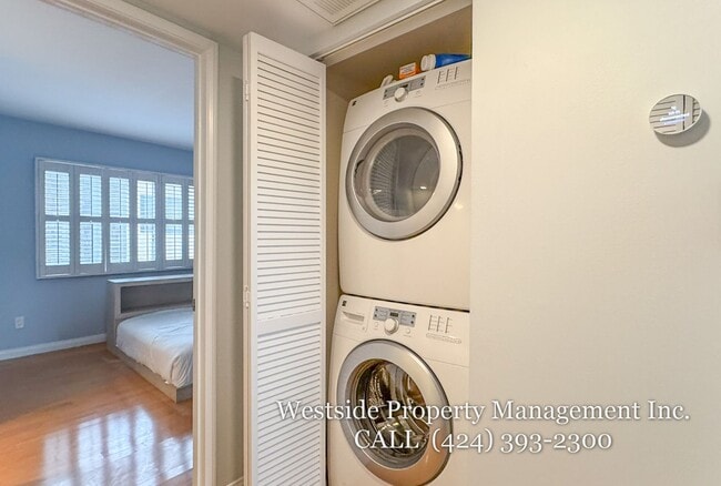 Building Photo - 1415 26th St