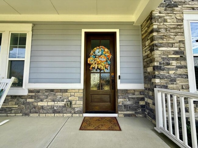 Building Photo - 1316 Spicer Ln