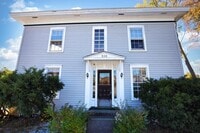 Building Photo - 326 E Savidge St