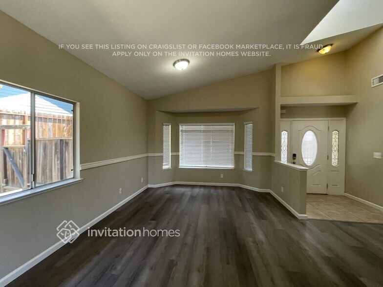 Building Photo - 420 Hannigan Wy